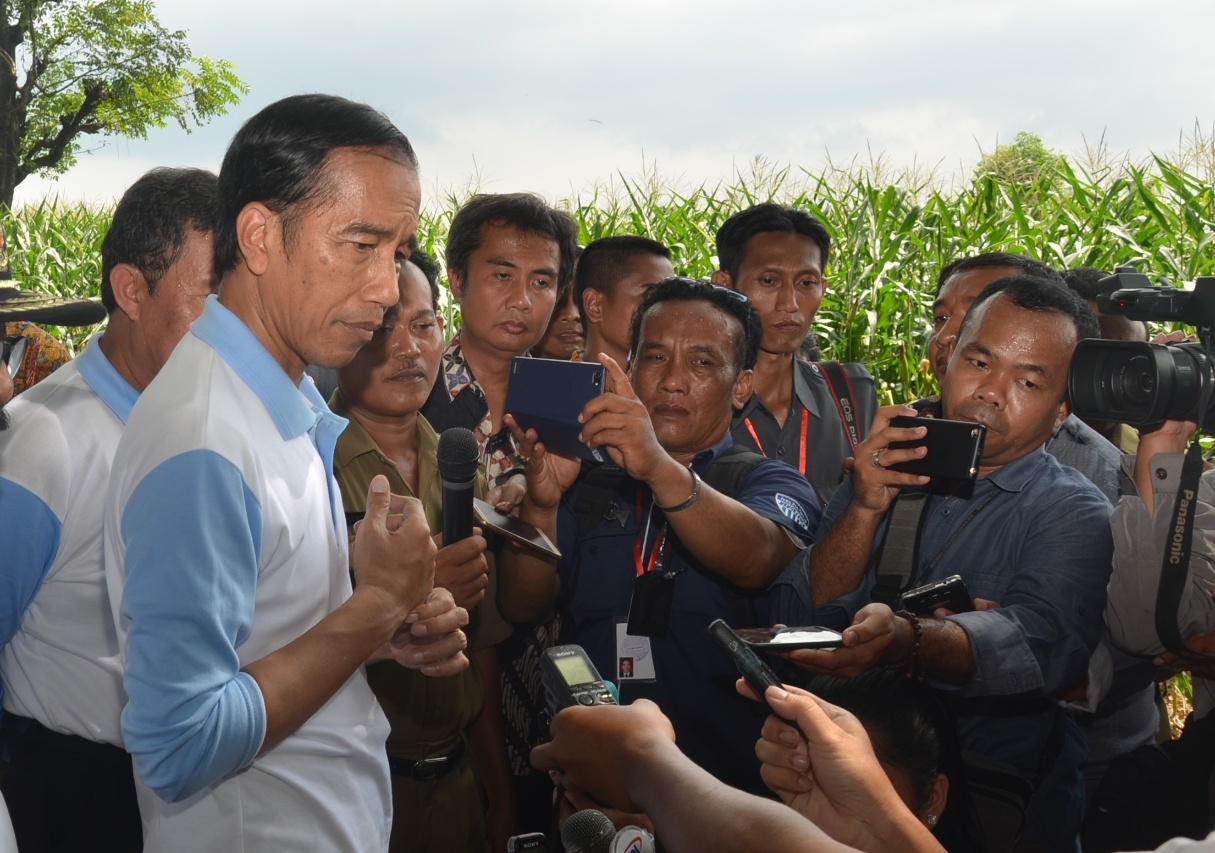 Dana Kelurahan dan Kenaikan Dana Desa 2019 Perkuat Elektabilitas Jokowi - Desapedia