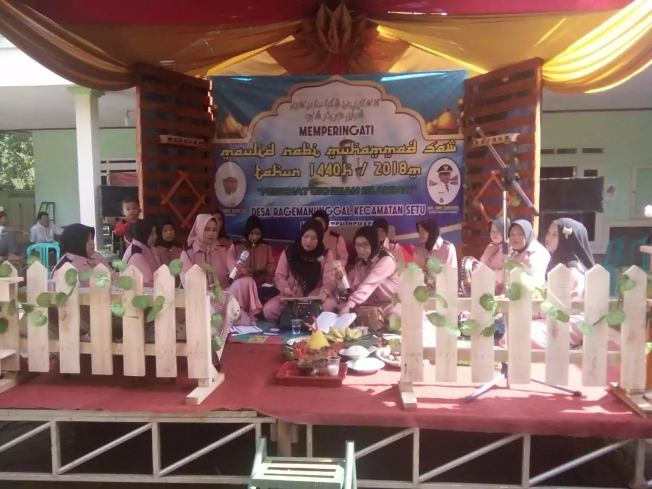 Peringatan Maulid Nabi Sebagai Sarana Menyatukan Warga Desa Ragemanunggal - Desapedia