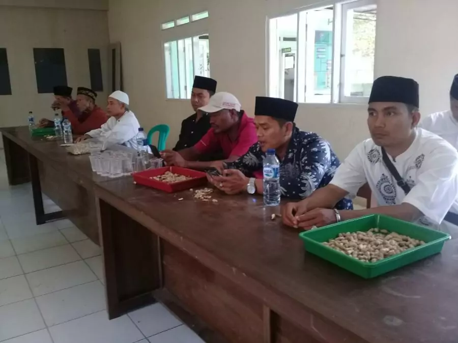 Peringatan Maulid Nabi Sebagai Sarana Menyatukan Warga Desa Ragemanunggal 2 - Desapedia Peringatan Maulid Nabi Sebagai Sarana Menyatukan Warga Desa Ragemanunggal - Desapedia