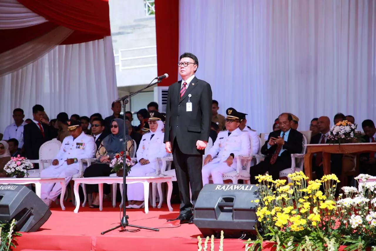 Hari Otonomi Daerah ke-23, Mendagri: Pemda Harus Dapat Beradaptasi dengan Kepentingan Masyarakat - Desapedia