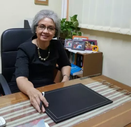 Dr. Diana Fawzia