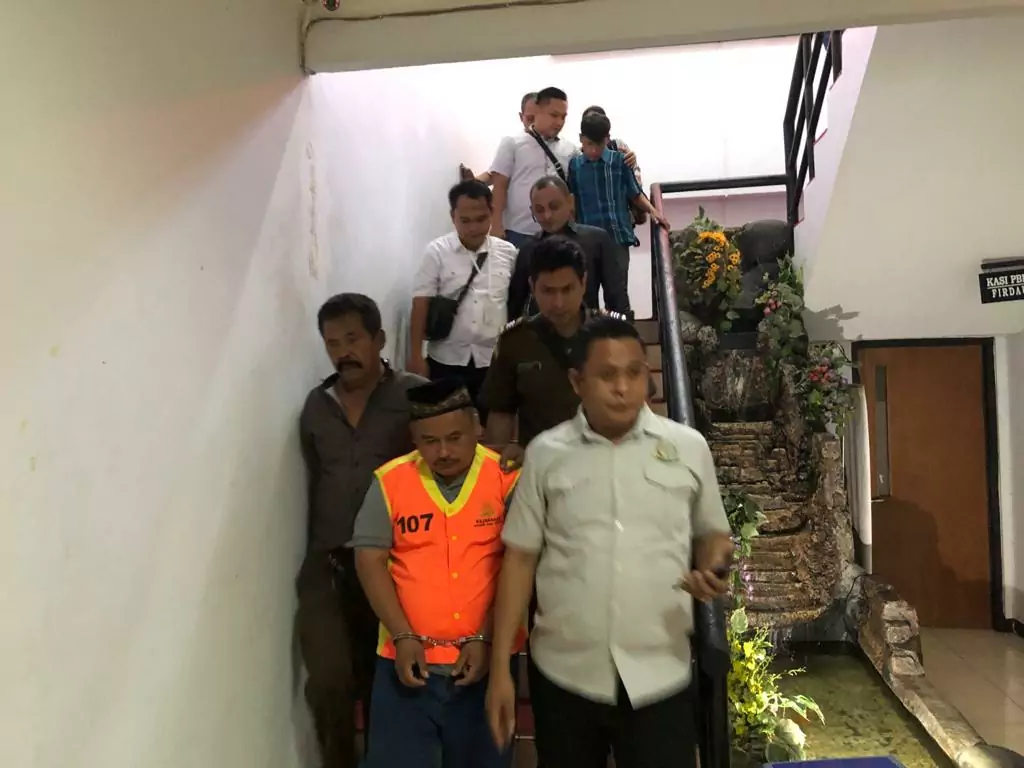 Gara-gara Tanah Kas Desa, Kades Ini Ditahan Kejari - Desapedia