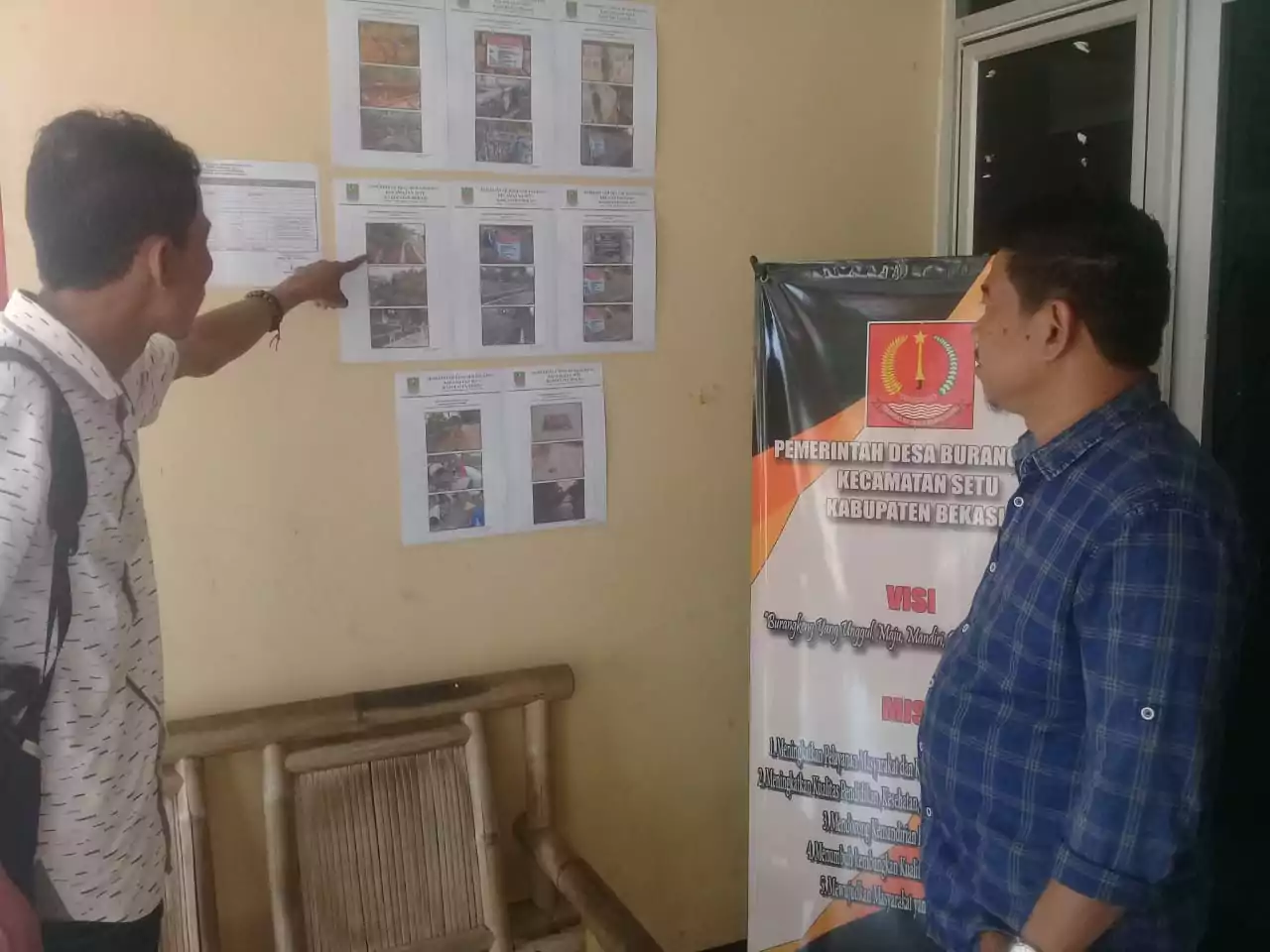 Pengelolaan Dana Desa di Desa Burangkeng Dilakukan Secara Transparan - Desapedia