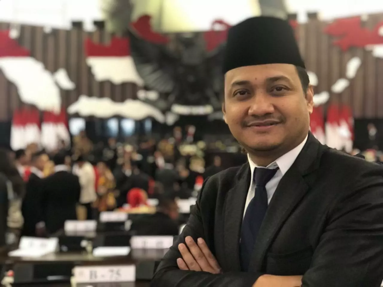 SIMAK Adakan Seminar Anti Korupsi, Senator DPD RI H. Fachrul Razi, MIP: Kuasai Teknologi untuk Memantau dan Mencegah Korupsi - Desapedia