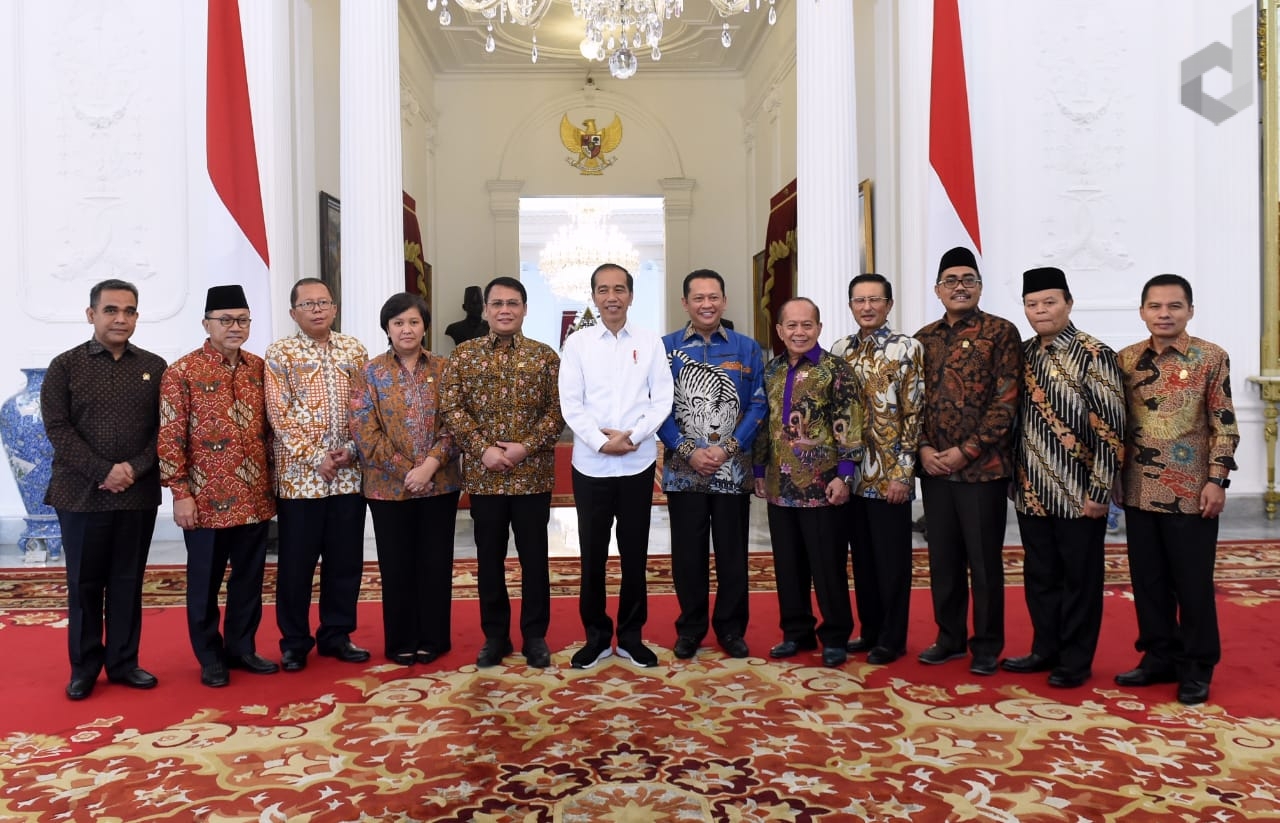 Terima Pimpinan MPR, Presiden Ingin Pelantikan Khidmat dan Sederhana - Desapedia