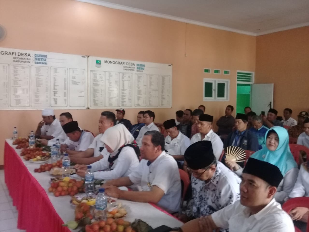 Masalah Keamanan dan Kesehatan Jadi Pembahasan di Minggon Kecamatan Setu - Desapedia