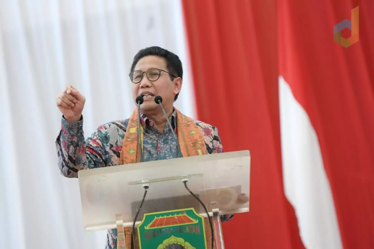 Mendes PDTT Jelaskan Penggunaan Dana Desa dengan Sistem Padat Karya Tunai dan Non Tunai - Desapedia