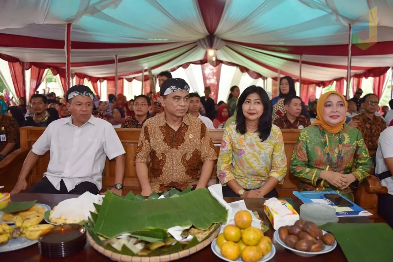 Pemikiran Wamendes PDTT Budi Arie Tentang Teknologi Digital Mendorong Kemajuan Ekonomi Perdesaan - Desapedia