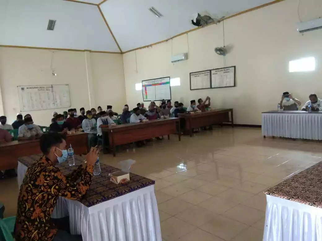 Pemdes Burangkeng Gandeng Pengurus Masjid dan Mushola Sosialisasi Pencegahan Covid-19 - Desapedia