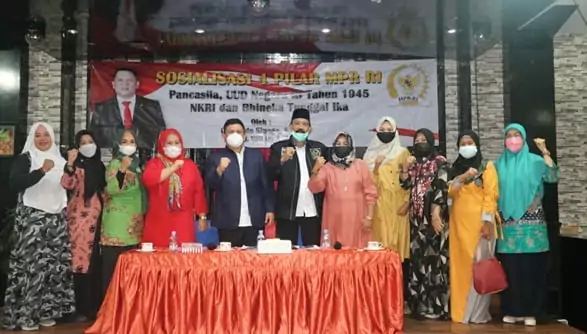 Wakil Ketua Komite I DPD RI Sosialisasi 4 Pilar di Tarakan, Fernando Sinaga: Orang yang Beragama Pasti Pancasilais - Desapedia