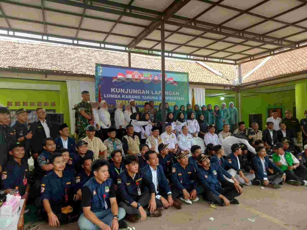 Taman Rahayu Raih Juara Tiga Karang Taruna Berprestasi Tingkat Jawa Barat - Desapedia