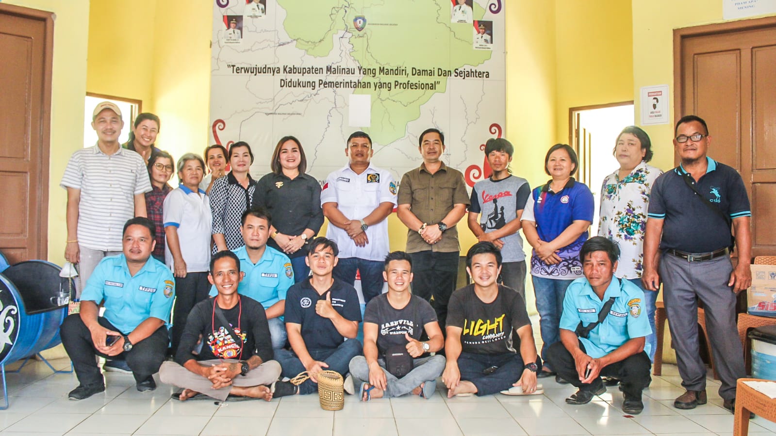 Di Desa Long Loreh, Senator DPD RI Fernando Sinaga Beri Tips Anak Muda Kembangkan Desa Wisata - Desapedia