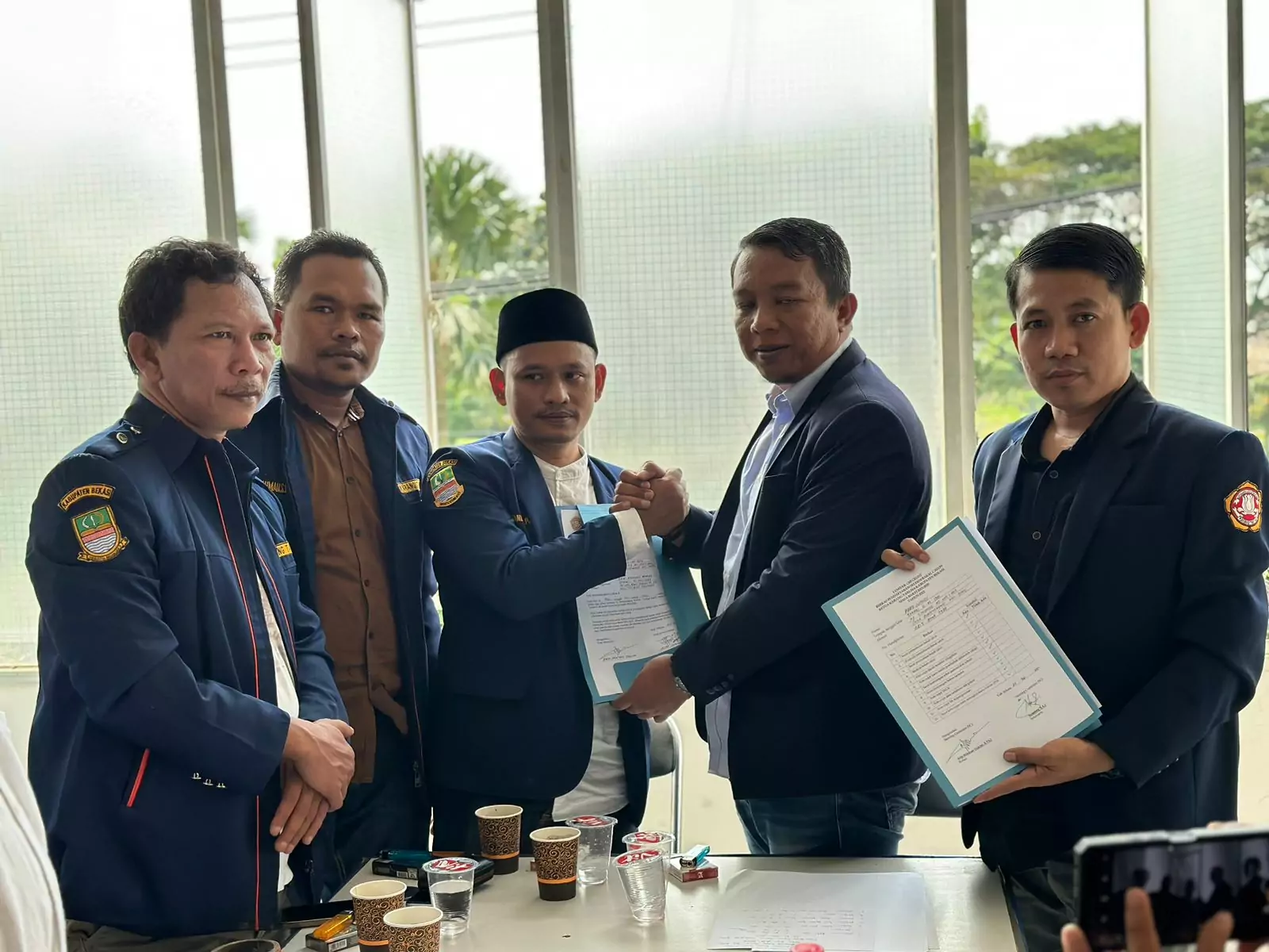 Acep Juandi Mendaftar Jadi Bakal Calon Ketua Karang Taruna Kabupaten Bekasi - Desapedia