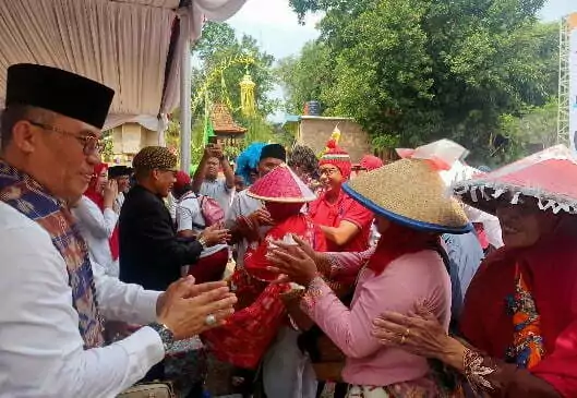 Pemdes Kertarahayu Rayakan Puncak HUT RI dengan Festival Dongdang - Desapedia