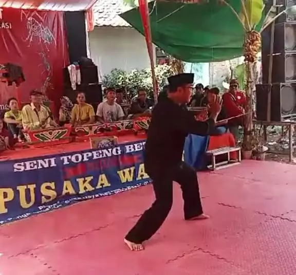 Kepala Desa Cijengkol Menghidupkan Kembali Seni dan Budaya di HUT RI - Desapedia