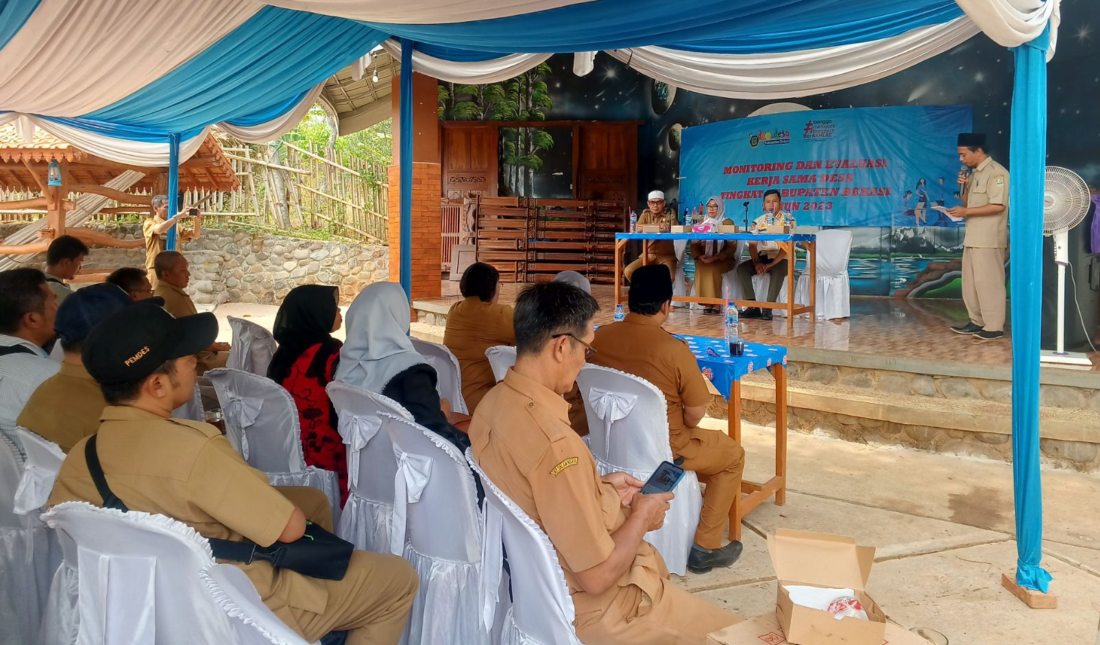 DPMD Kabupaten Bekasi Beri Pembinaan Administrasi Terkait Kerjasama Desa - Desapedia