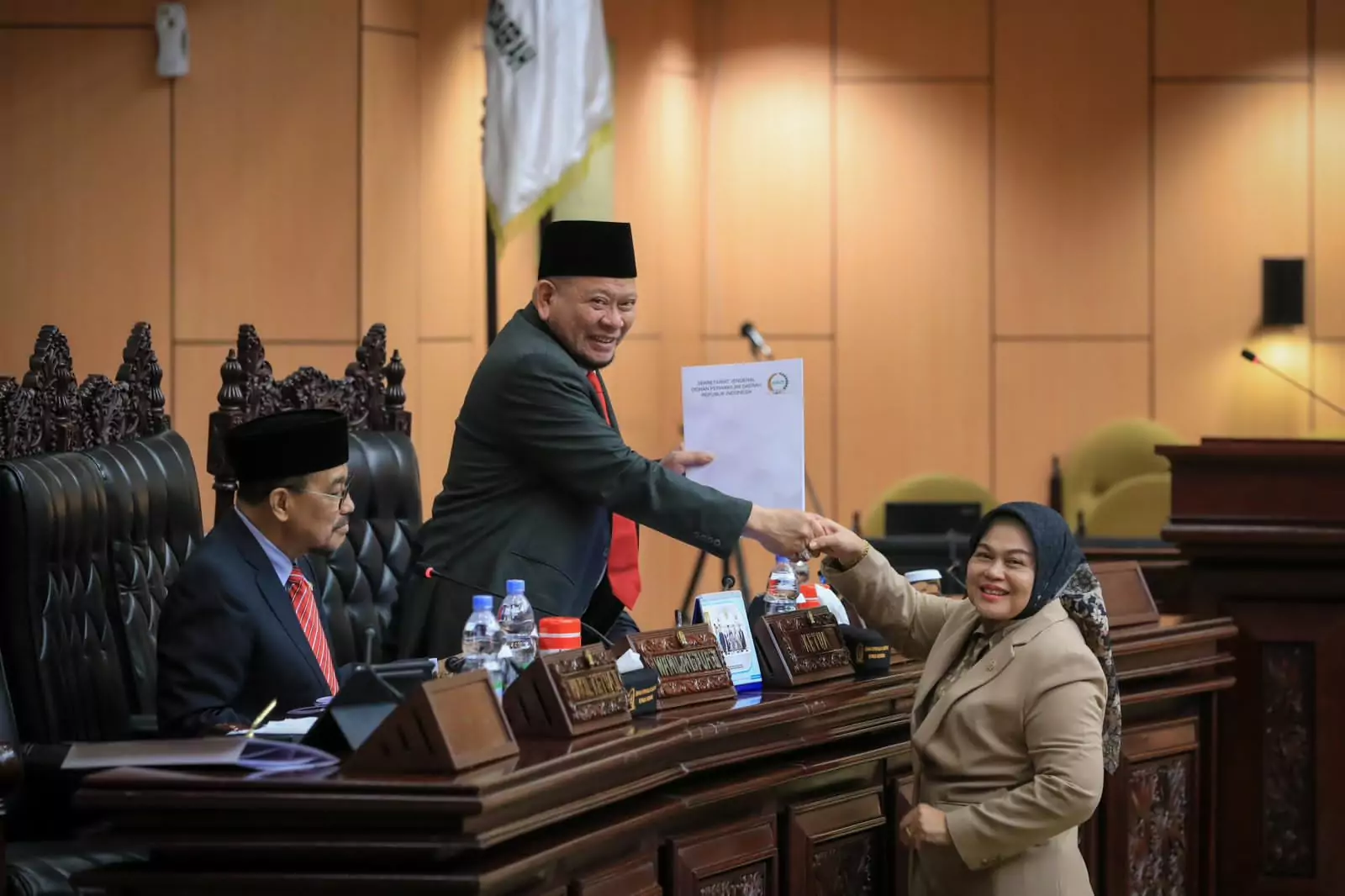 Komite IV DPD RI Sampaikan Hasil Fit and Proper Test Calon Anggota BPK RI, Misbakhun Peringkat Pertama - PT Desapedia Bangun Jaya