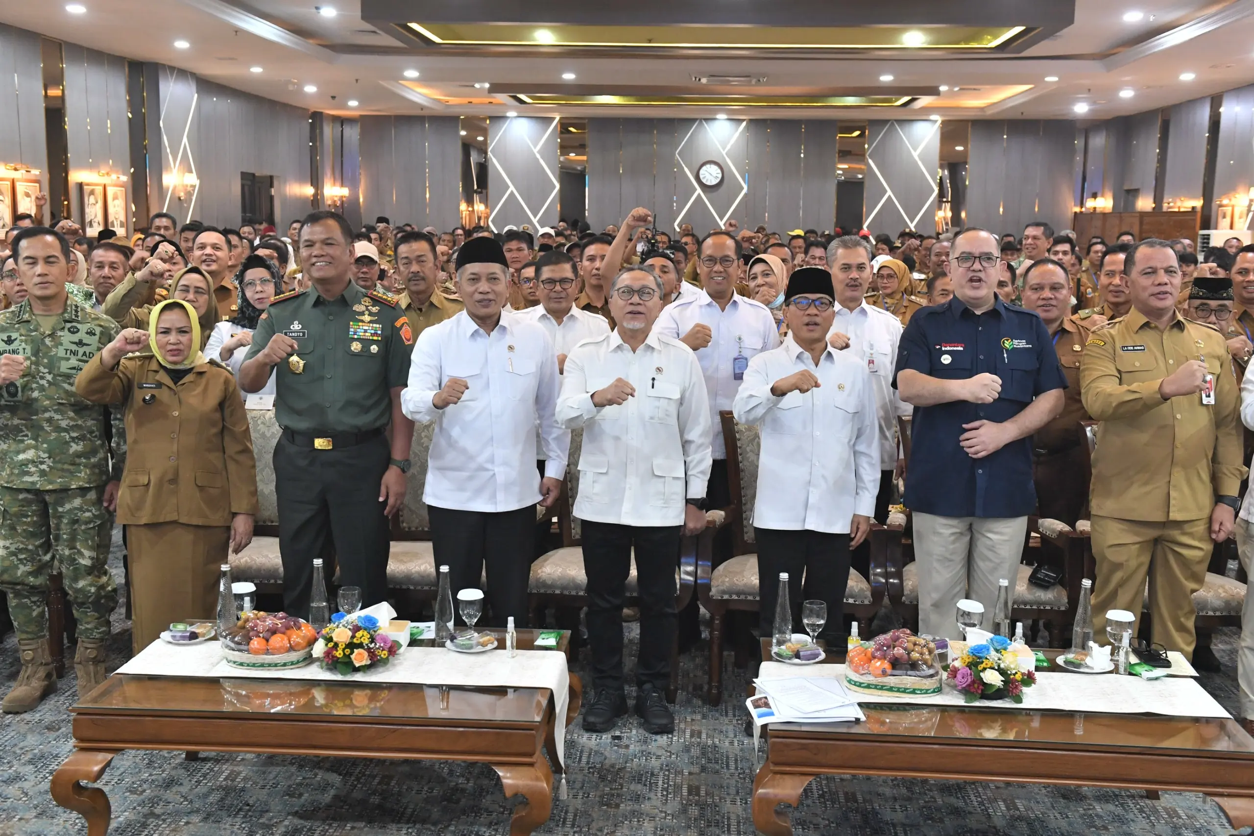Respon Mendes, Ketum Papdesi Minta Kades Tegak Lurus Sukseskan Program Pemerintah - PT Desapedia Bangun Jaya